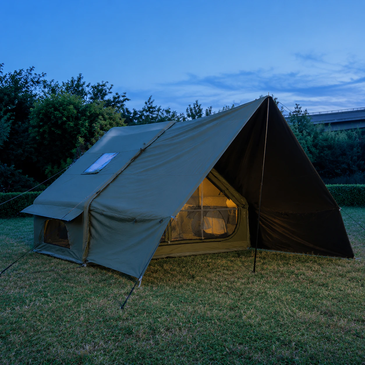 TC Cotton 6+6m² Inflatable Expansion Tent IT040 - outdoor camping scenario 1