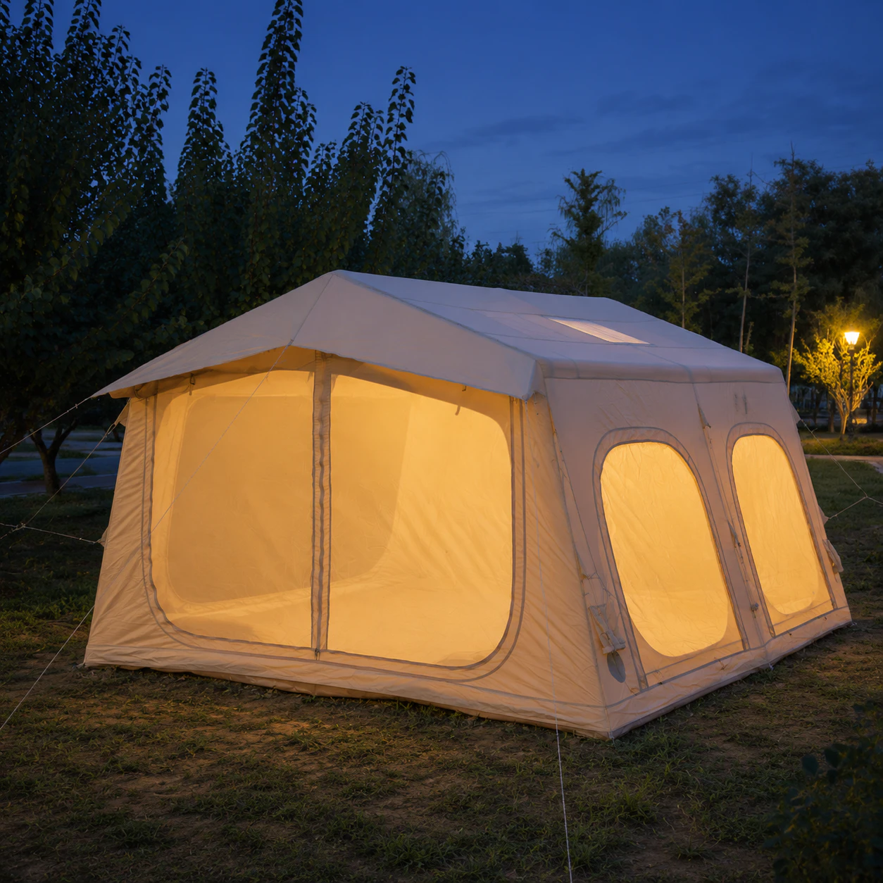 13,68-m²-aufblasbares Campingzelt aus Oxford IT044 - Outdoor-Camping-Szene 2